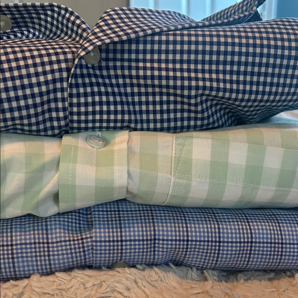 3 Men’s Button Down Shirts - Picture 11 of 12